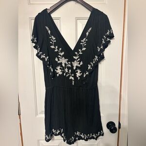 American Eagle black romper